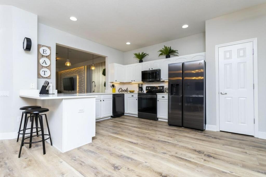 6 Bedrooms Pool And Game Room - 2 Miles To Disney 7817 Orlando Buitenkant foto